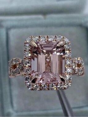Gold ring